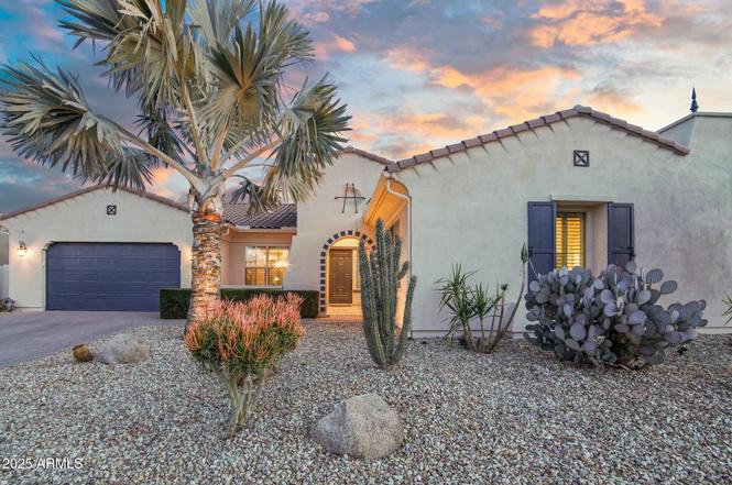 House in Goodyear, Arizona - Photo 1